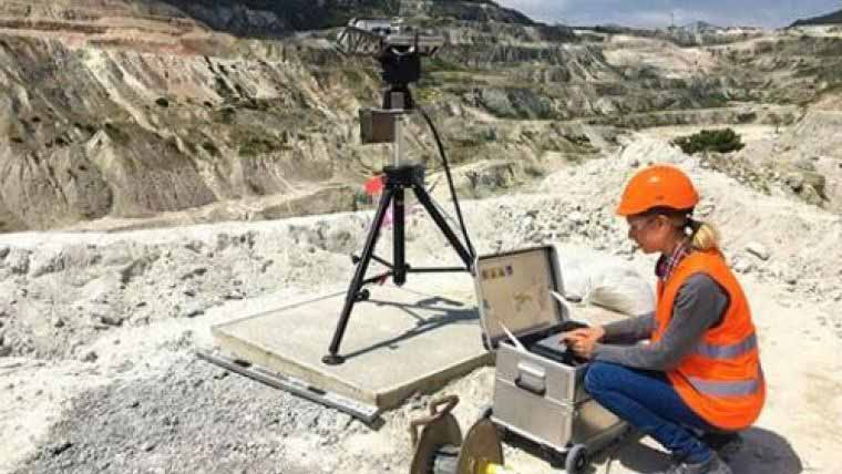 ������������������ ������